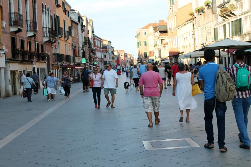 Appartamento Calle Dei Preti Βενετία Εξωτερικό φωτογραφία